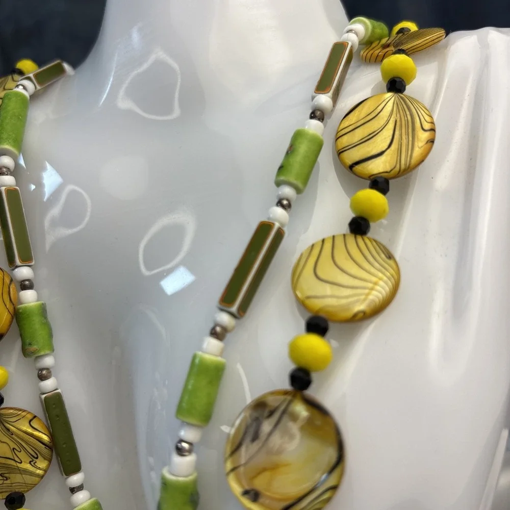 Yellow Green Beaded Necklaces 20